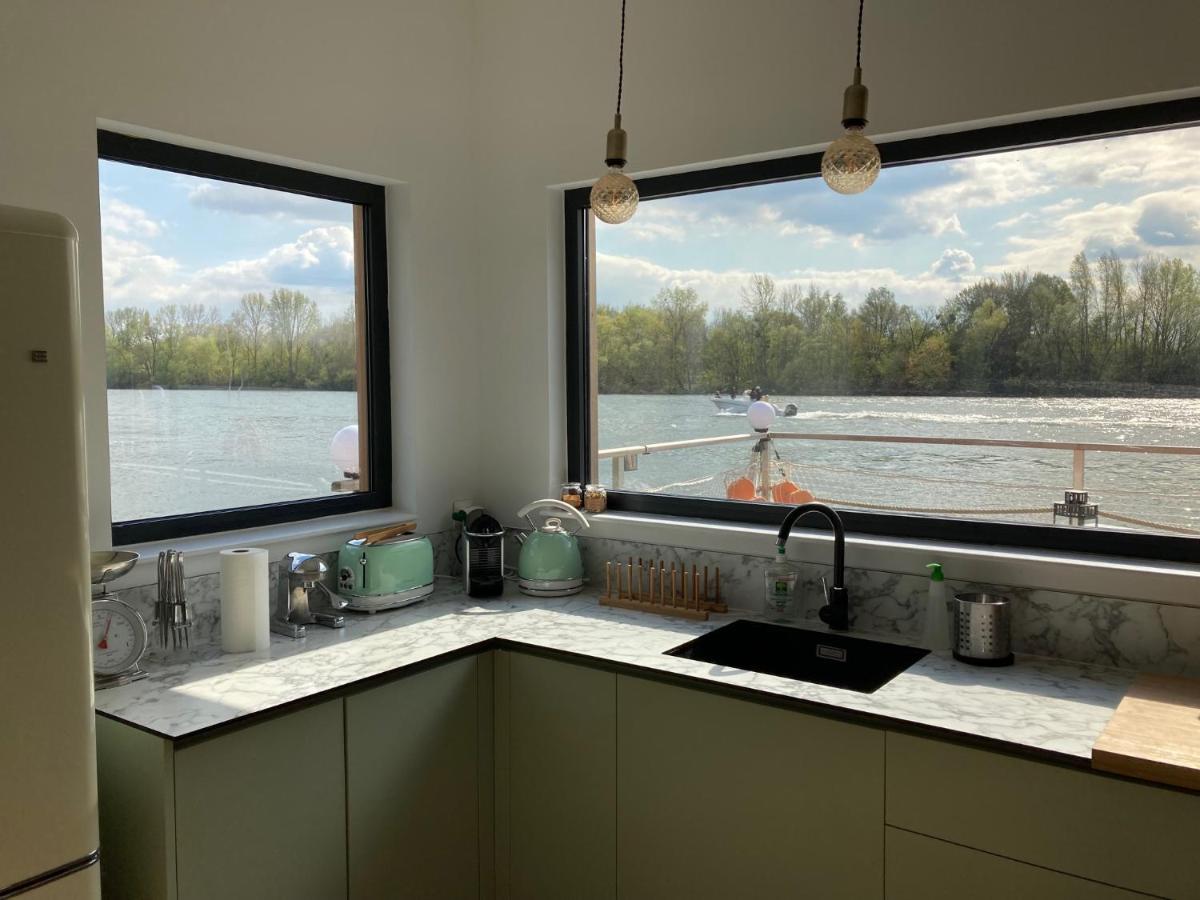 Seinehouse - Maison Flottante Vaux-Sur-Seine ภายนอก รูปภาพ