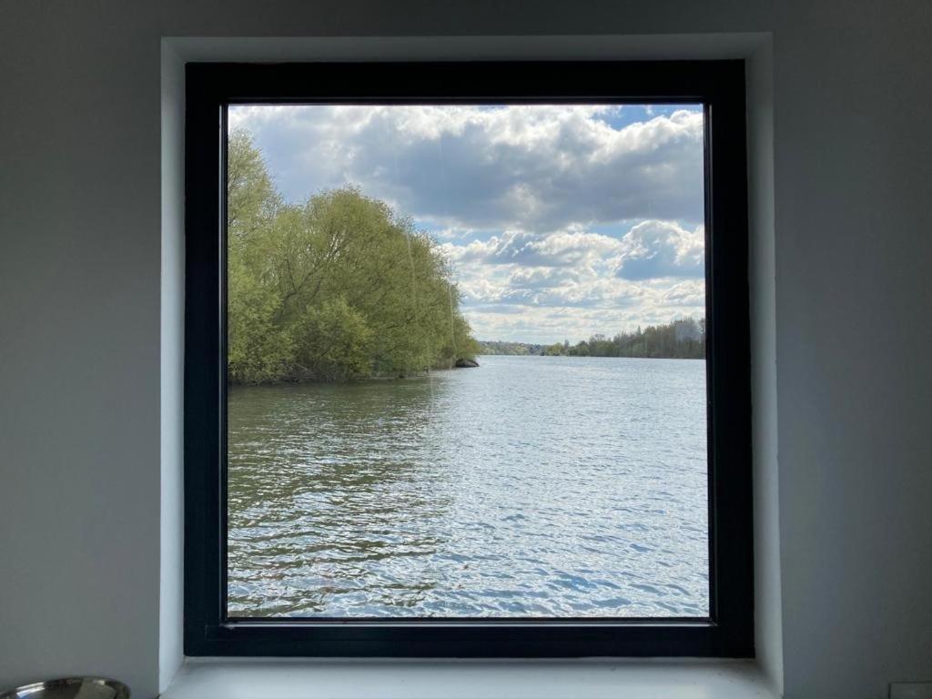 Seinehouse - Maison Flottante Vaux-Sur-Seine ภายนอก รูปภาพ